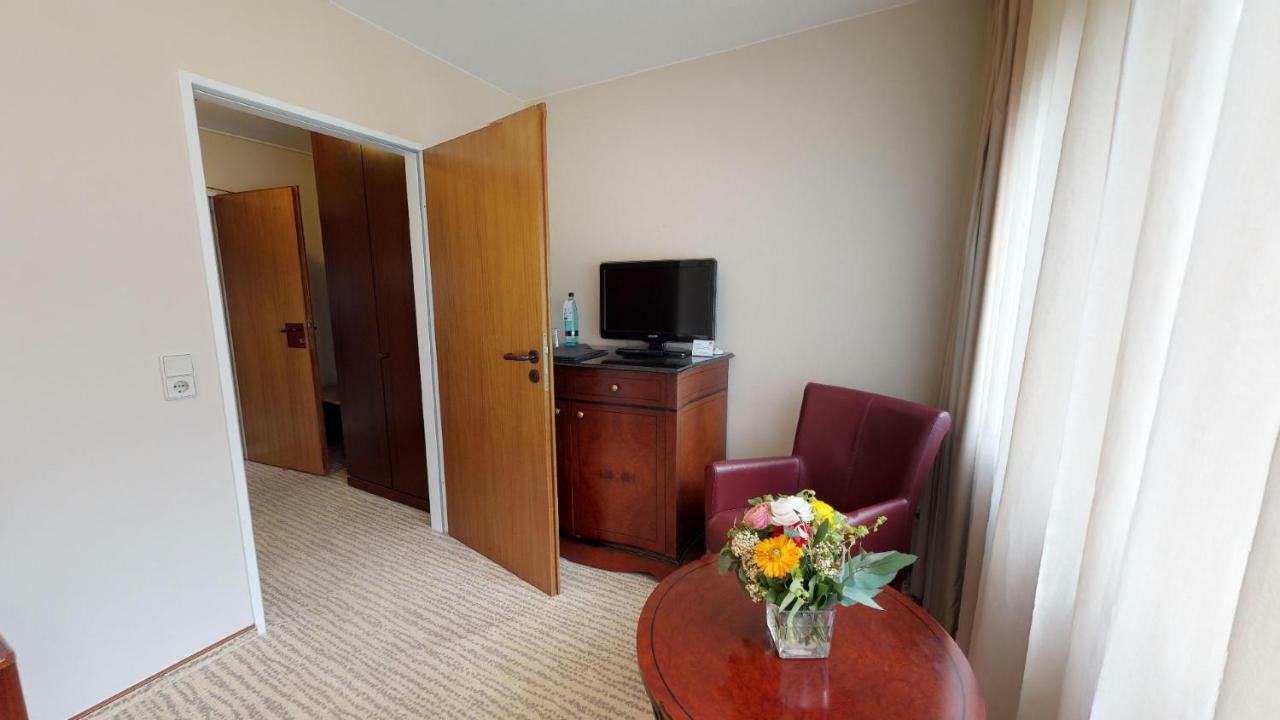 Hotel Engel Hamburg Bagian luar foto
